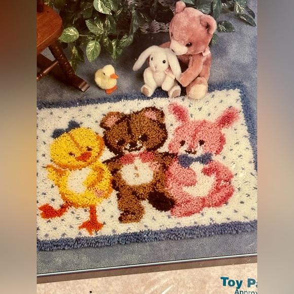 Vintage 20” x 22” Wonderart Latch Hook Rug Craft Kit Complete with/ Canvas Yarn - Picture 5 of 7